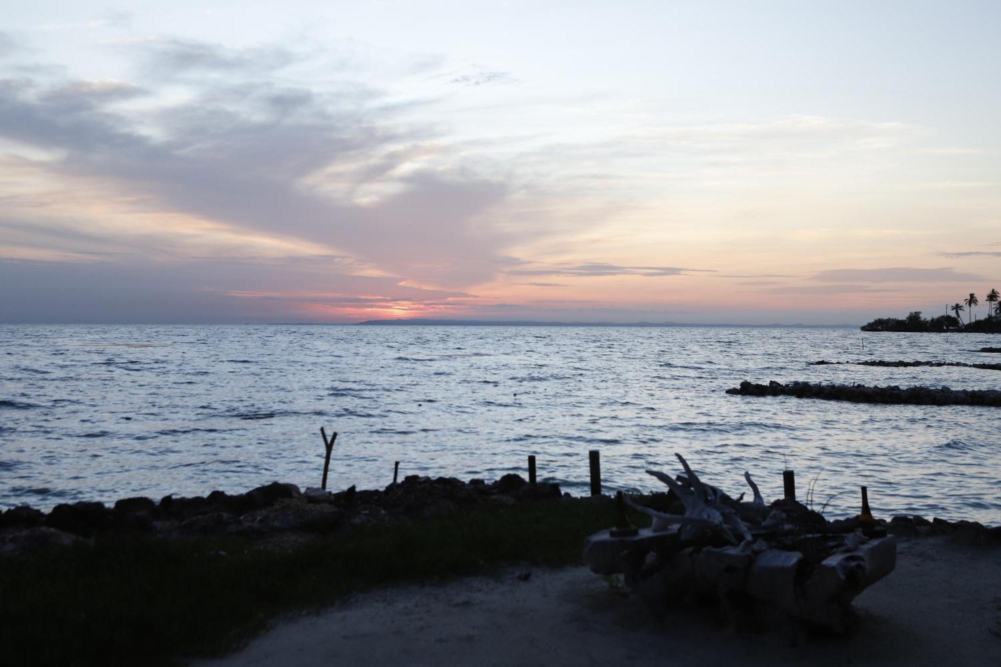 Sal Si Puedes Hotel Tintipan Island Bagian luar foto